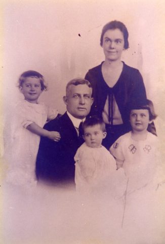 Lila Plunkett Bond with Alice Plunkett and Josephine Bond