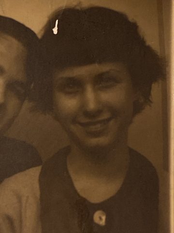 Josephine Bond